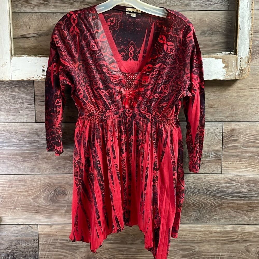 One World Ladies Dress Top, Size Medium, Red and Black